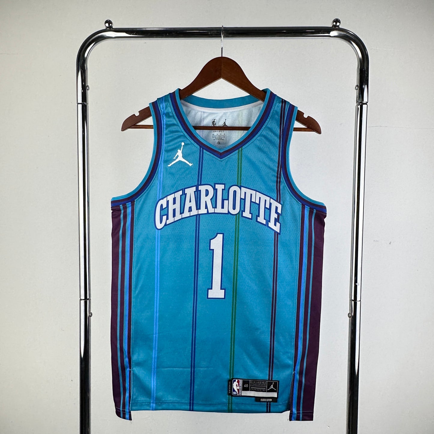 Charlotte Hornets – 2023 | Ball |
