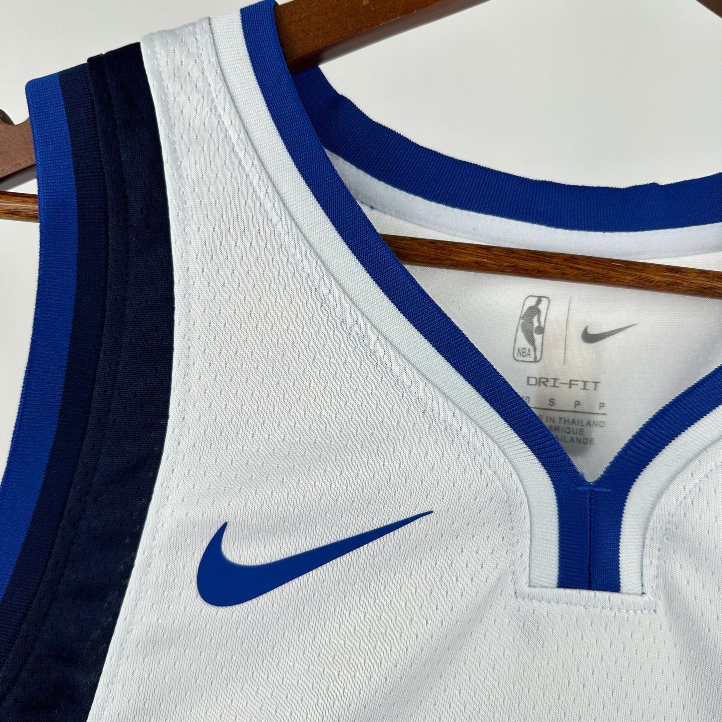 Dallas Mavericks Uniform – 2025 | Christie |