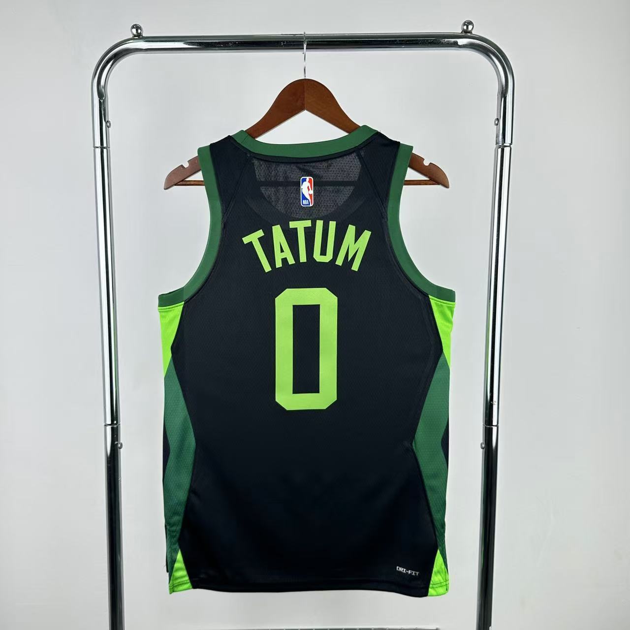 Boston Celtics – 2024 | Tatum |