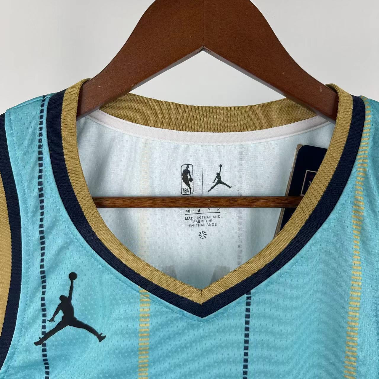 Charlotte Hornets – 2025 | Ball |